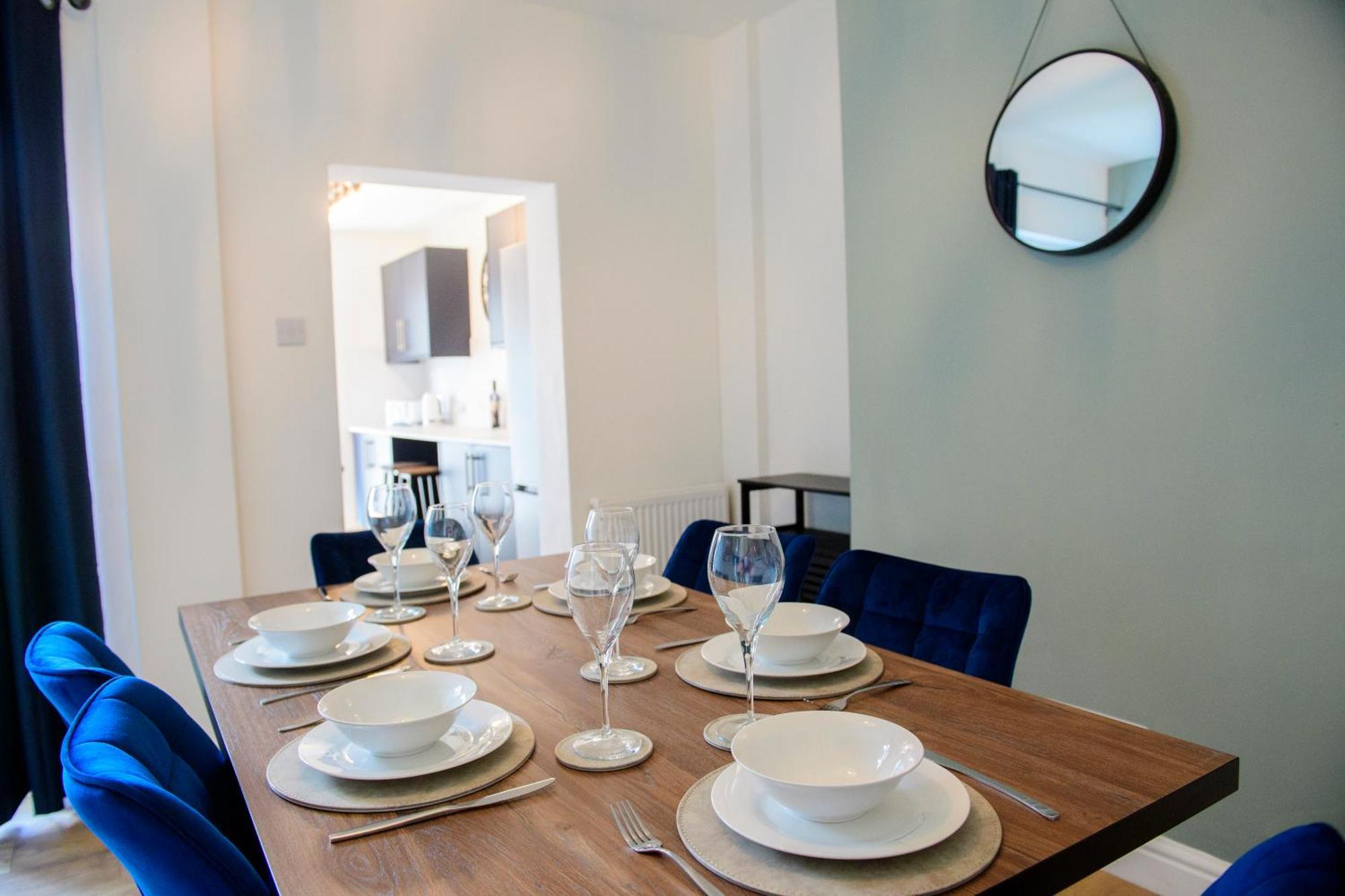 Stunning House - Sleeps 7 - 5 Mins Walk To Lincoln High Street - Parking - Wifi Villa Luaran gambar